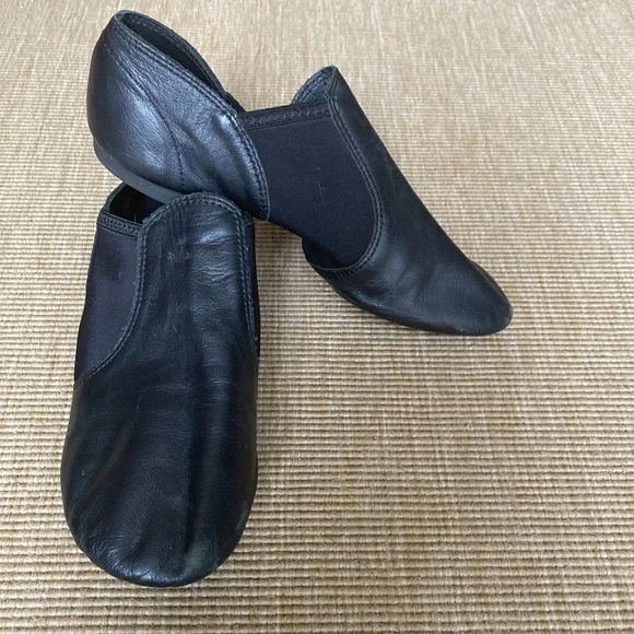 Capezio E Series Slip-on Jazz Shoes - Picture 5 of 12